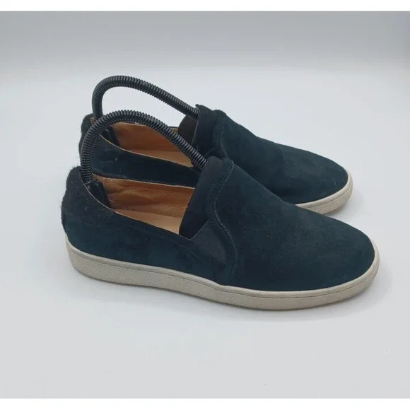 UGG Women's Australia Black Suede Slip On Sneaker size 7.5 - Picture 4 of 9